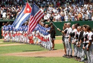 Leia mais sobre o artigo cuba libre: sobre baseball, coca-cola e rum