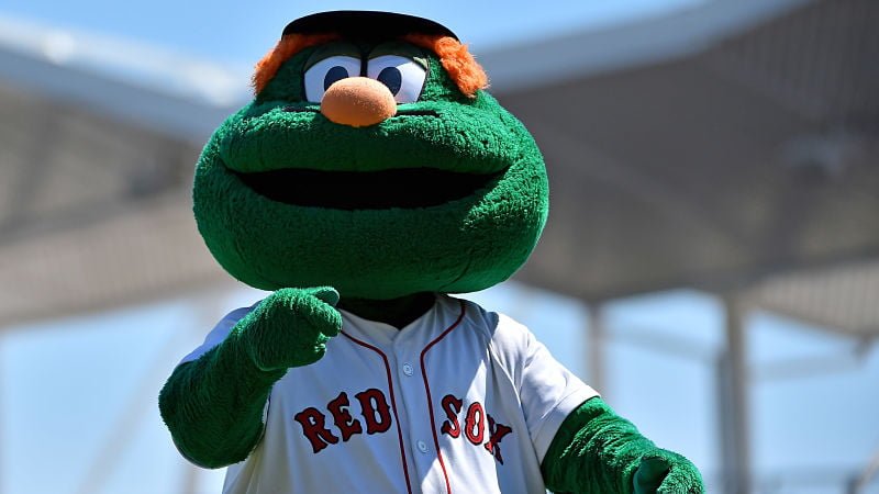 Wally, o monstro verde, o mascote do Boston Red Sox.